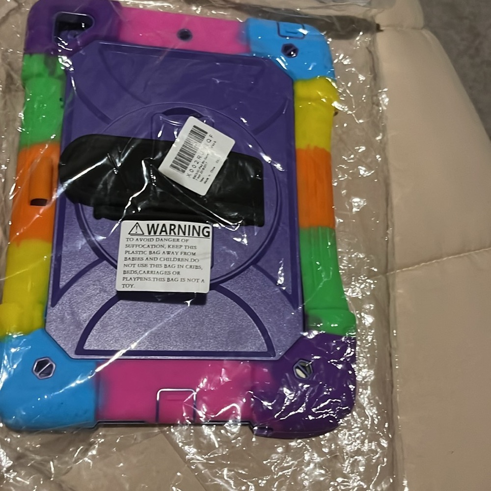iPad case - Picture 2 of 2